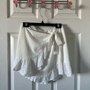 M Boutique White Skirt